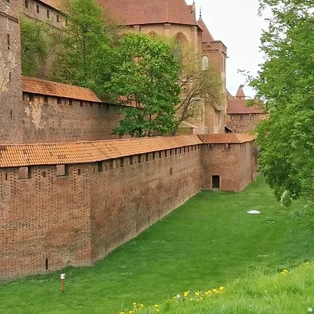 Z Balkonem * Sztum